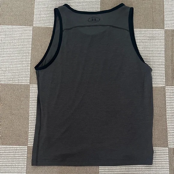 Under Armour Men's Charcoal Gray Tank Top - Picture 3 of 3